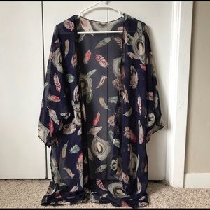 Tops - Feather Print Kimono Tops - Feather Print Kimono